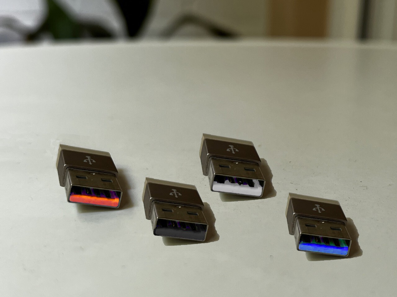 Las conexiones USB, sin secretos. Este es el significado de los colores en las tomas de Smart TV Las conexiones USB, sin secretos. Este es el significado de los colores en las tomas de Smart TV