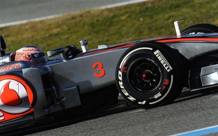 El estilizado morro del McLaren MP4-27 tiene sus ventajas