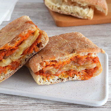 Este bocadillo valenciano es mi favorito para hacer una cena de sobaquillo en cualquier noche de verano 
