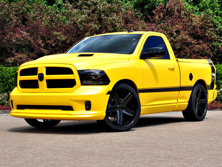 Andreas Preuninger, el responsable del Porsche 911 GT3, conduce un pick-up RAM V8 HEMI a diario