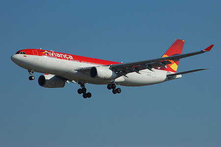 Avianca ofrece billetes de avión a plazos 