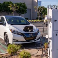 Los autos eléctricos seminuevos fallan menos que los de gasolina, pero sus frenos tienen un problema inesperado 