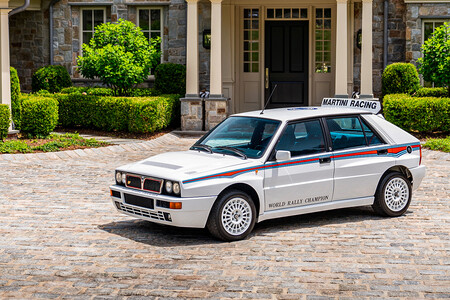 Lancia Delta HF Integrale Evoluzione Martini 6