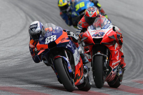 Miguel Oliveira es el último invitado a un camarote de los hermanos Marx llamado MotoGP 2020