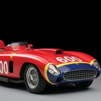 El Ferrari 290 MM de una leyenda de la Fórmula 1 ahora es uno de los 10 autos más caros subastados en el mundo