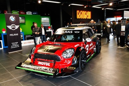 Jean-Philippe Dayraut presenta su espectacular Mini para el Pikes Peak