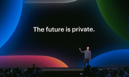 El problema de Facebook en 2020: Zuckerberg afirma que van a centrarse en la privacidad, pero esta les hace ganar menos dinero
