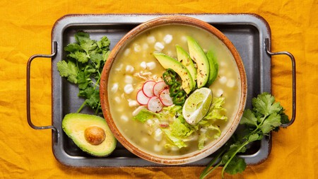 Qué hacer con el pozole que sobró del 15: 5 recetas creativas para no desperdiciar
