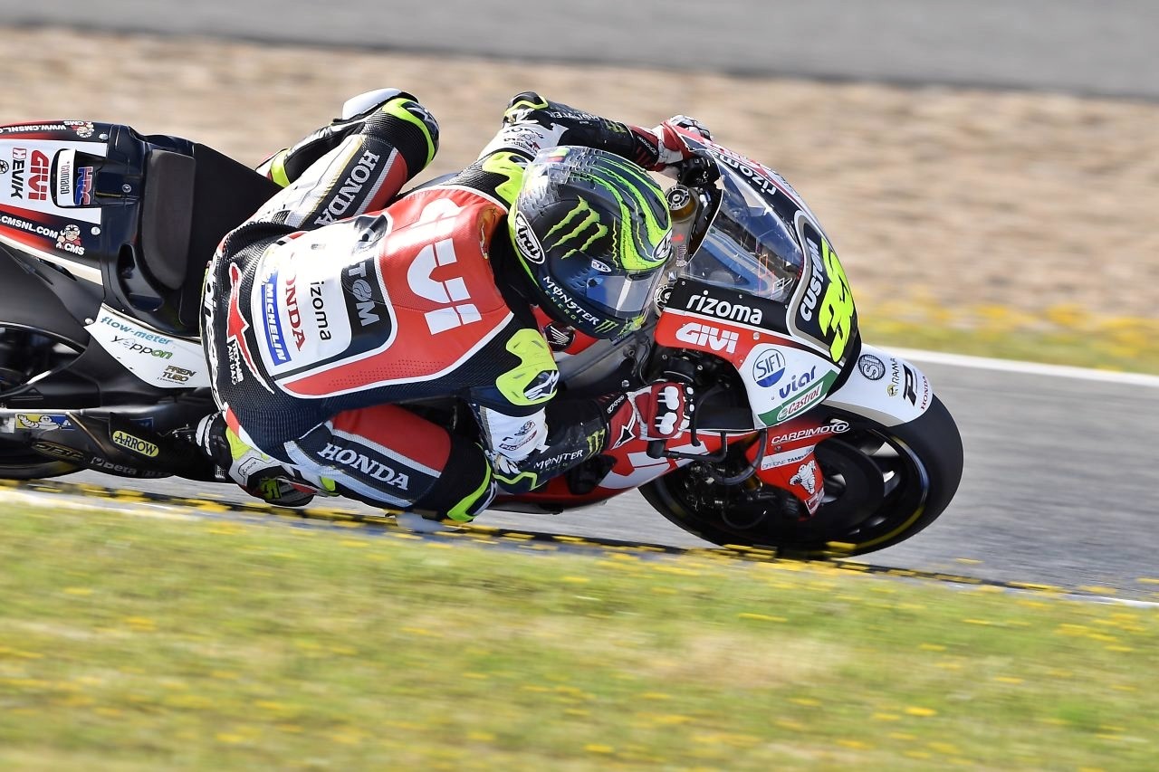 Cal Crutchlow lidera el viernes en Italia con las Ducati muy fuertes en Mugello