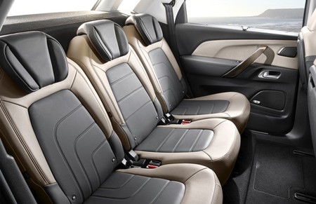 Citroën C4 Picasso 2013 interior 025
