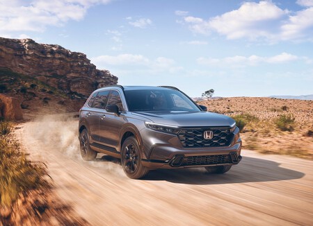 Honda confirmó una nueva versión híbrida enchufable para el nuevo CR-V pero de hidrógeno