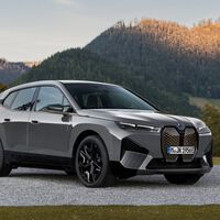 BMW iX M60 2022, el SUV eléctrico deportivo que ofrece 611 hp y una autonomía de hasta 574 km