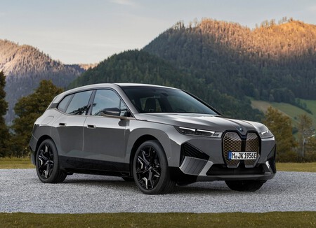 BMW iX M60 2022, el SUV eléctrico deportivo que ofrece 611 hp y una autonomía de hasta 574 km
