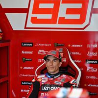 Marc Márquez se ha roto un pie, tendrá que pasar por el quirófano y se pierde las dos próximas carreras de MotoGP