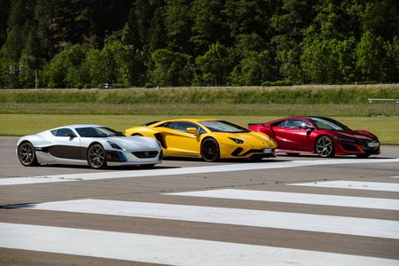 Hammond destroza un Rimac (y casi muere) en el primer capítulo de The Grand Tour