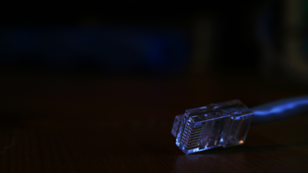 DARPA se asocia con dos empresas para hacer más fuerte a su buscador de la darknet