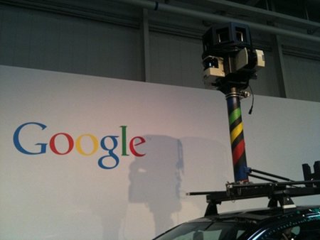 Los liberticidas contra Google Street View