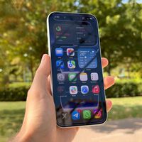 Que el iPhone baje el brillo "a traición" en verano tiene solución. El problema es que nos toca armarnos de paciencia