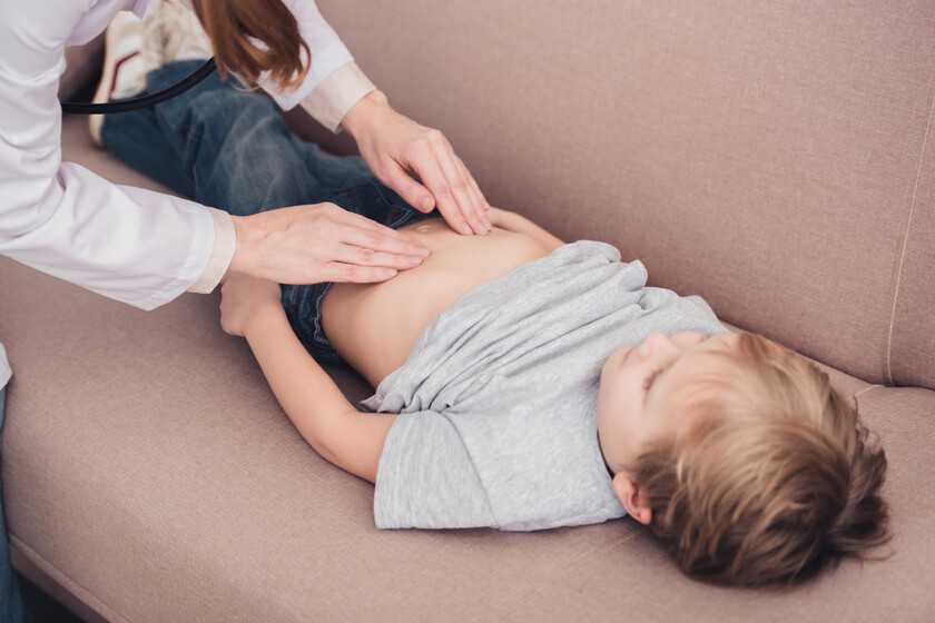 Hepatitis en bebés y niños: cuáles son los síntomas y cómo prevenirla