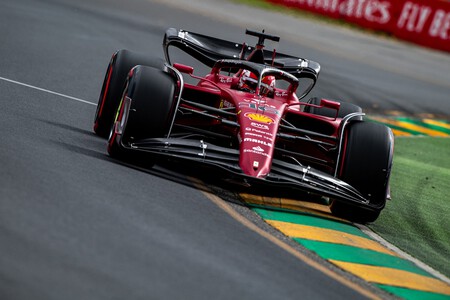 Charles Leclerc repite pole position en una desastrosa clasificación para Carlos Sainz y Fernando Alonso