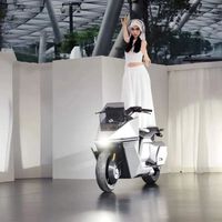 A China acaba de alcançar algo que a Yamaha e a Honda vêm tentando fazer há anos, sem sucesso: uma motocicleta autônoma; e ela entrará em produção 