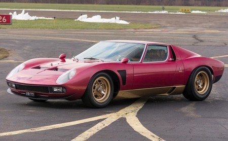 Lamborghini Miura Svj 650