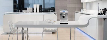 El Corte Inglés liquida por menos de mitad de precio la cafetera superautomática De´Longhi para un café de barista 