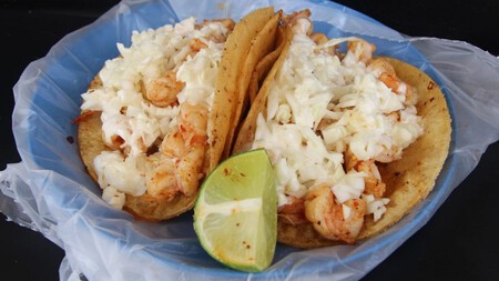 Tacos de camarón estilo Tijuana: prueba los tacos bestiales con chile y quesillo en el Edo. Mex.