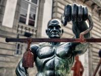 El Tribunal Constitucional avala el periodo de prueba de un año 