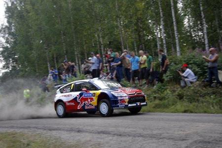 Rally de Finlandia 2010: Los Citroën oficiales aumentan el ritmo y dan caza a Petter Solberg