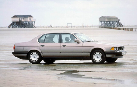 Bmw 750il BMW Serie 7 E32