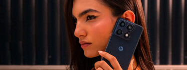 Celular gama premium con el mejor brillo en pantalla y 1,000 GB de memoria. Tiene 7 años de actualizaciones Android  