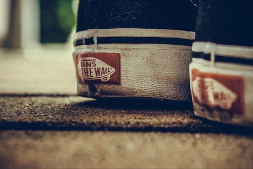 Vans1