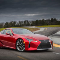 Lexus LC: V8 e híbrido V6, para mayo de 2017