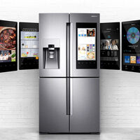 Family Hub, el nuevo frigorífico inteligente de Samsung te propone el menú del día y hasta te abre la puerta con la voz