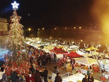 Mercadillo Navidad Pueblo Bonito Espana