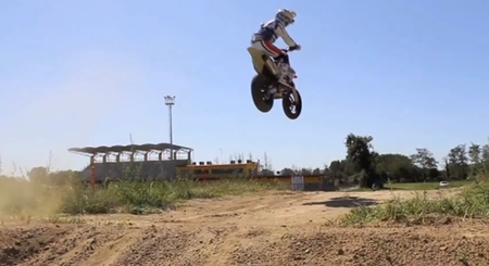 Un dia con Vladimiro Leonov. Supermotard en South Milano