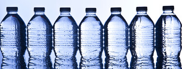 Após pedido absurdo de 18 mil garrafas de água que travou todo o sistema de restaurante de fast food, empresa repensa IA no atendimento ao cliente 