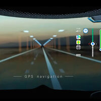 Si esto se hace real puede ser lo más bestia que hemos visto para moto: como llevar una tele enorme dentro del casco