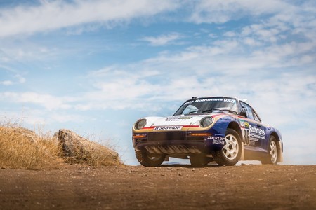 Alguien acaba de pagar casi 5 millones de euros por uno de los seis Porsche 959 del París-Dakar