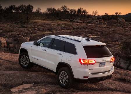 Jeep Grand Cherokee 2014 1024 4c