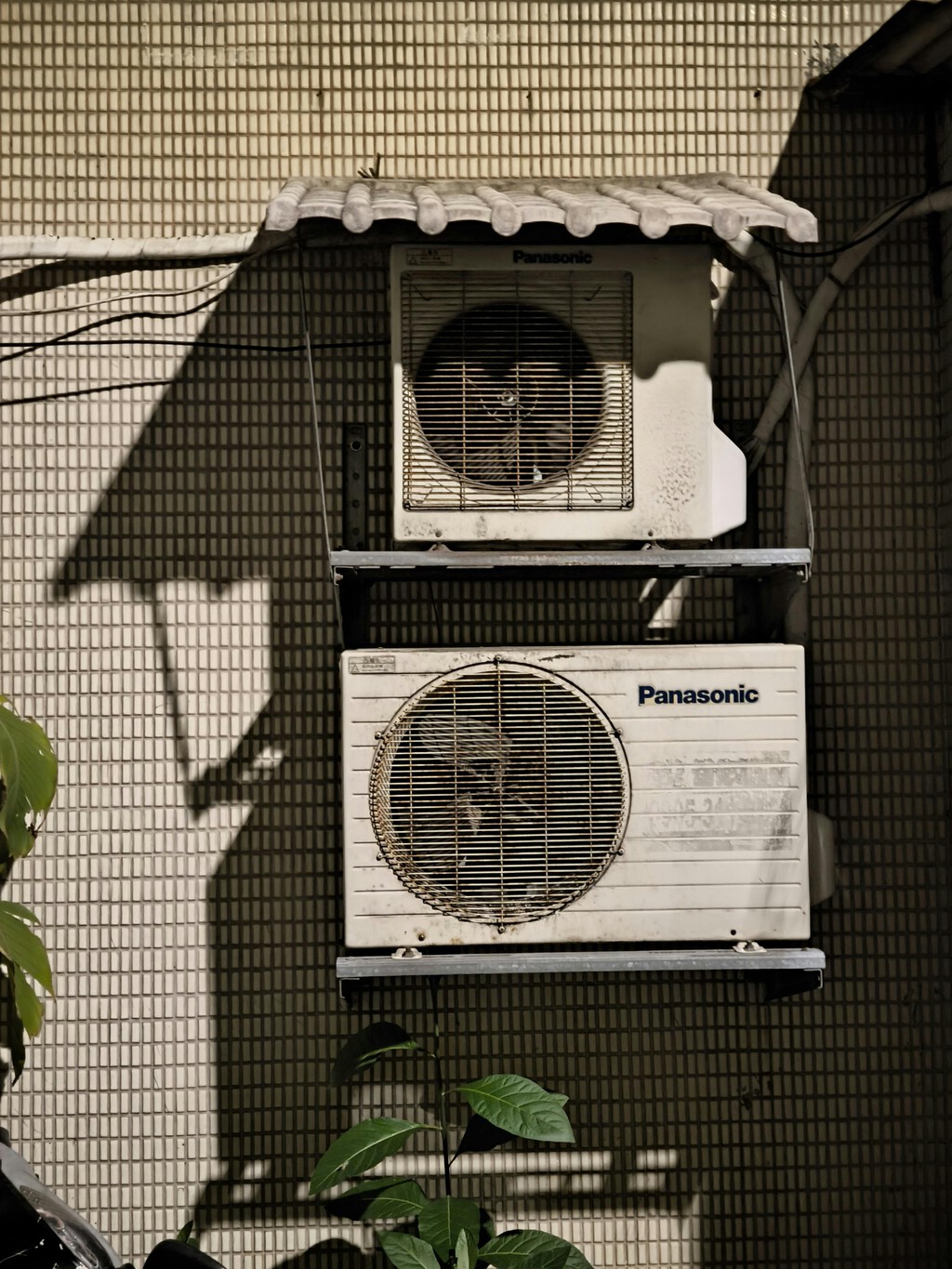 Parece una tontería tener el aire acondicionado instalado así, pero puede ser esencial para que no te deje tirado en plena ola de calor 