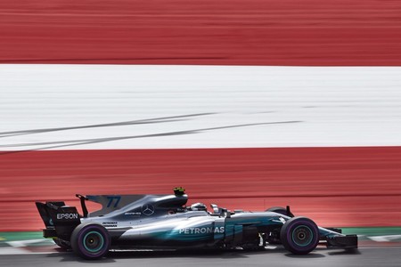 Valtteri Bottas se impone a Sebastian Vettel en la clasificación del Gran Premio de Austria de F1