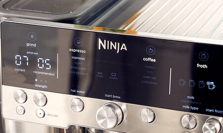 Analisis Ninja Luxe Cafe 5