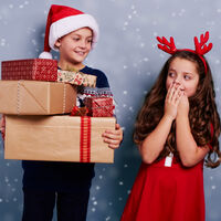 Qué es el síndrome del niño hiperregalado y por qué demasiados regalos pueden ser un problema 