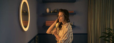 Este espejo con iluminación LED es el nuevo modelo de la familia Philips Hue 