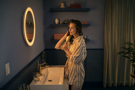 Este espejo con iluminación LED es el nuevo modelo de la familia Philips Hue
