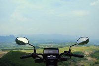 Diez razones para recordarnos por qué conducimos motos