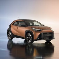 El auto más pequeño de Toyota se renueva: un “mini SUV” confiable y con mucho carácter