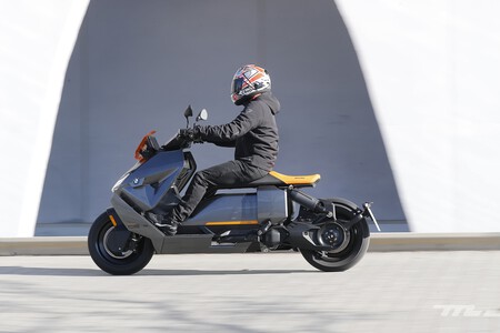 Bmw Ce 04 2022 Prueba 001